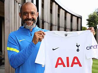 Tottenham finally bag a new ma...
